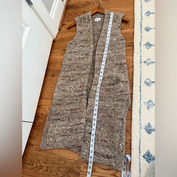Aritzia Wilfred Dunkirk Wool Alpaca Blend Sweater Tan Brown Vest Size Small - Picture 10 of 10